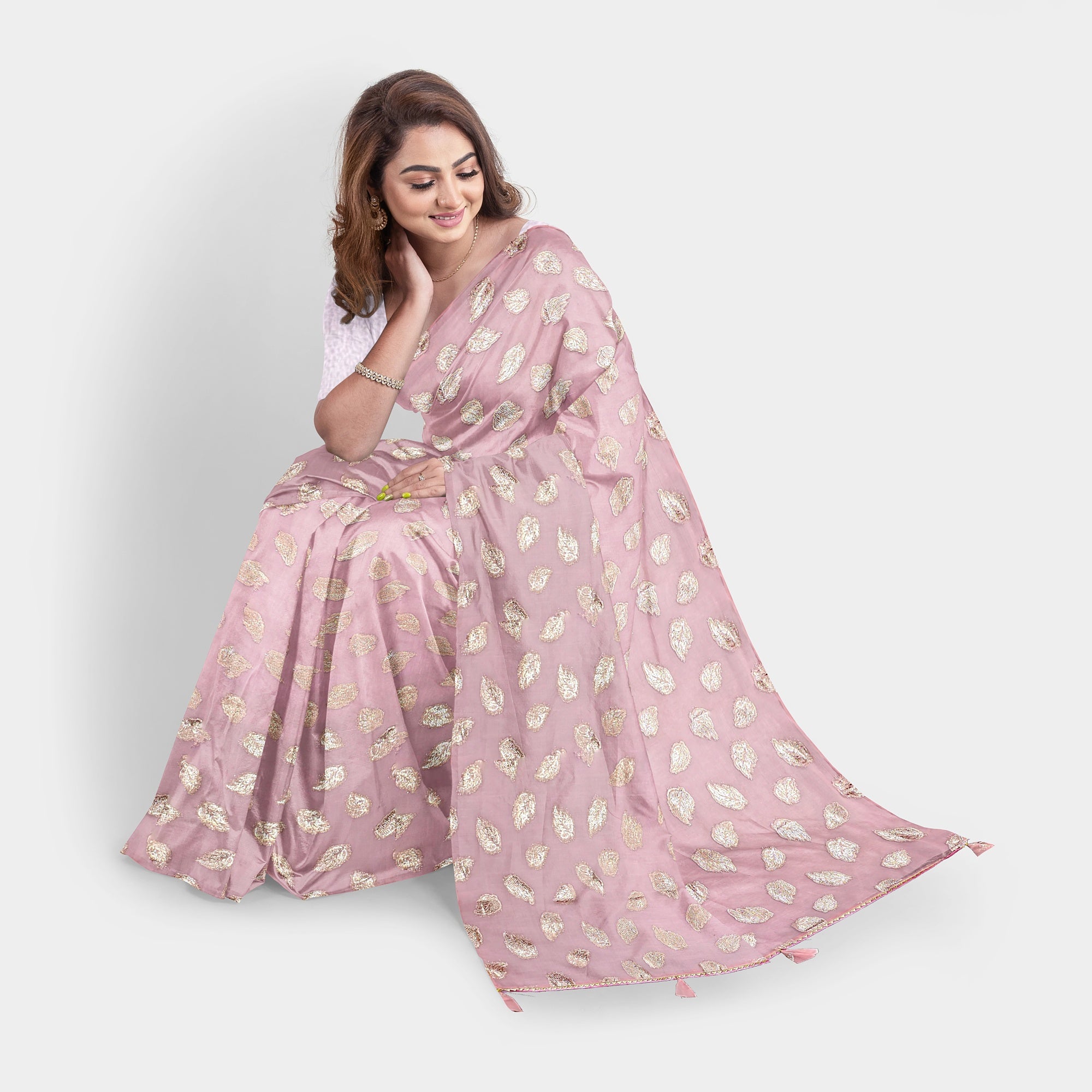 Pink Color Chiffon Saree with golden leaves and running Pallu. - TheHangr