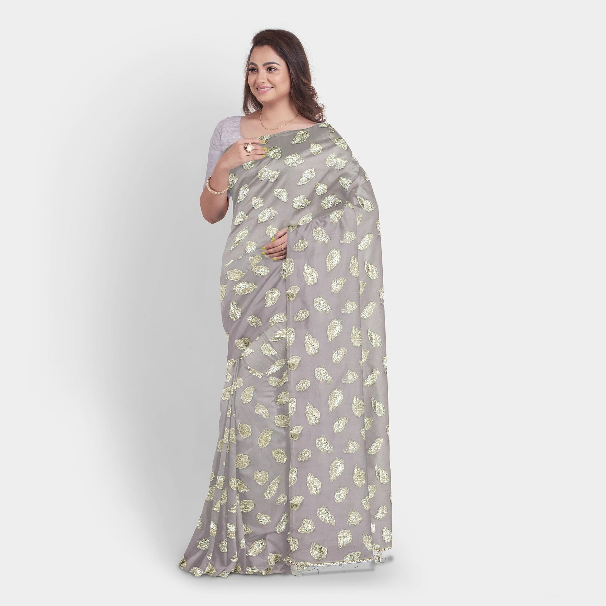 Purple Chiffon Saree with golden leaves and running Pallu. casual Chiffon Cocktail golden light purple Purple work thehangrpurple-chiffon-saree-with-golden-leaves-and-running-palluthehangr-598435